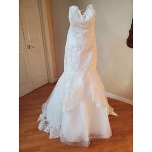 Franssical Wedding Dress Gown Size 14 NWT